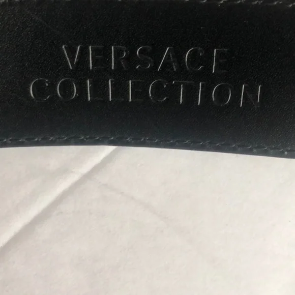 Versace Black Leather Medusa Head Buckle Belt Sz 38 - Picture 7 of 9